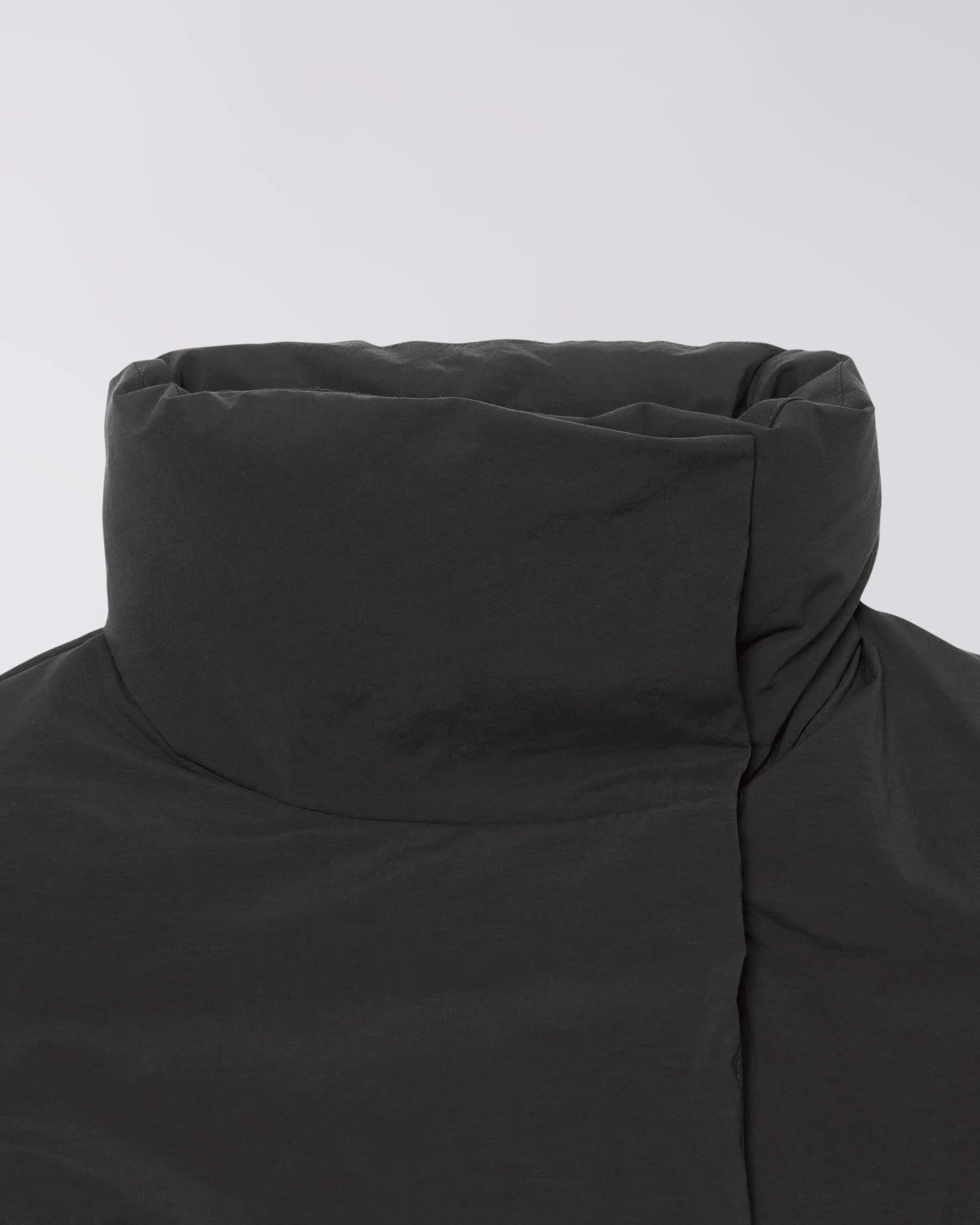 Wr Black
